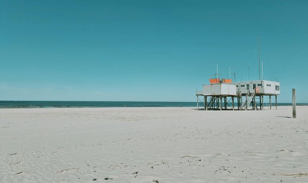 Découvrez Comment Voyager pour Moins Cher : Les Astuces Inédites des Concours des Agences de Voyage !